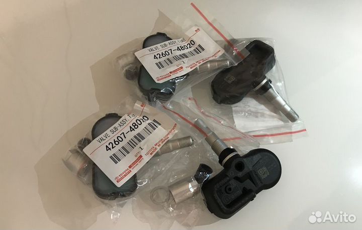 Датчики давления в шинах 2 шт