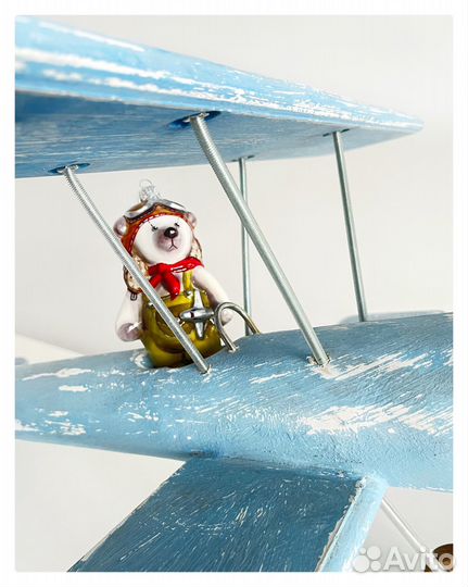 Модель самолета биплан