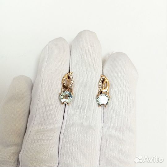 Золотые серьги с фианитом