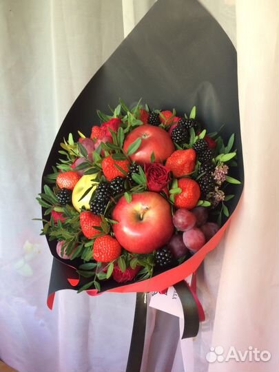 Букеты съедобные, фруктовые букеты, яГодные