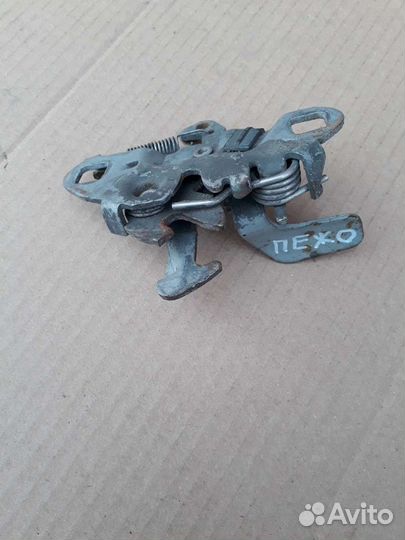 Замок капота пежо 607