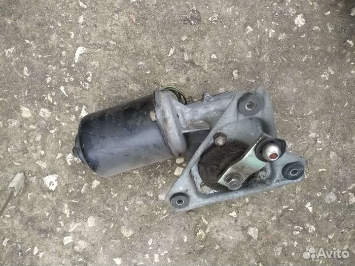 Мотрчик стеклоочистителя