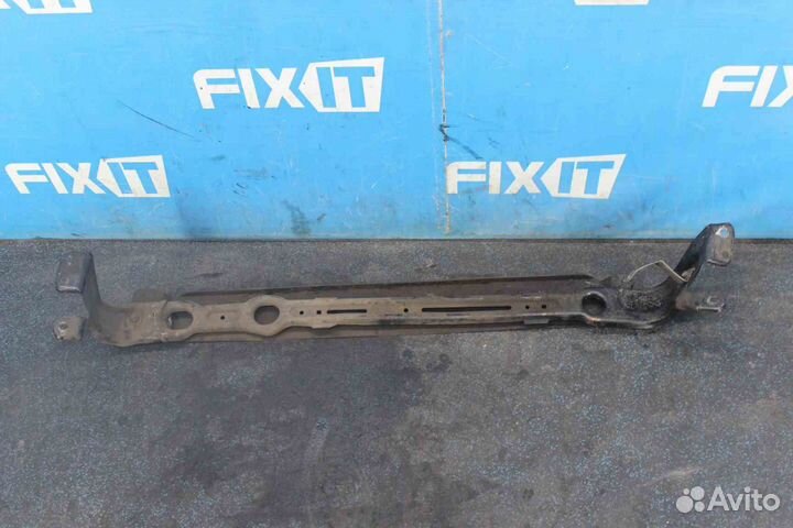 Рамка радиатора Ford Focus I (Форд Фокус 1) DFW 45