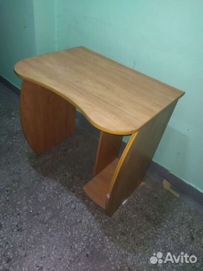 Компьютерный столик бу