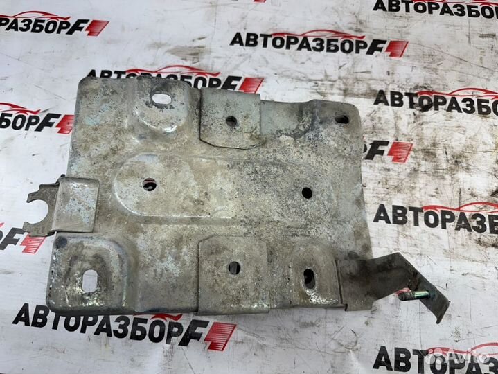 Подставка под аккумулятор ваз Kalina