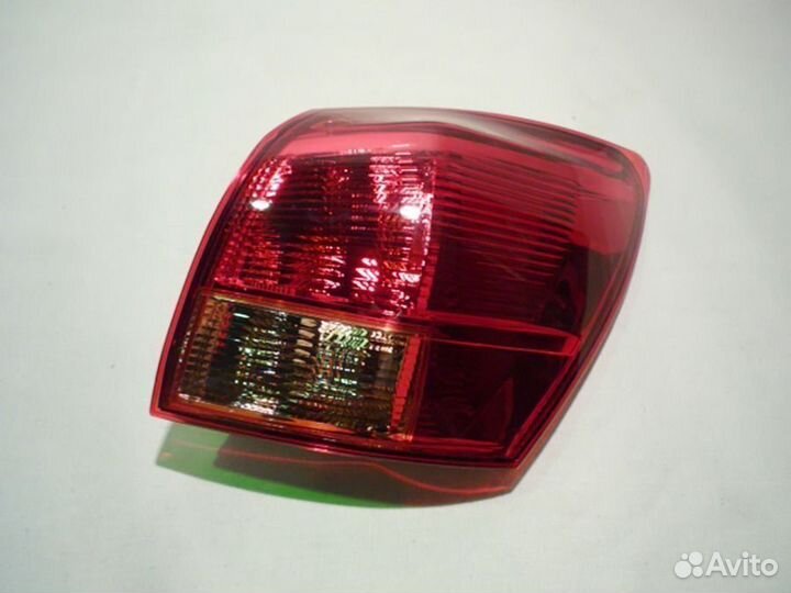 Фонарь задний правый внешний Ниссан Кашкай 2006-14