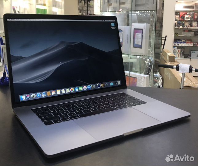 Б/У MacBook Pro 15 (2018 I7/16/512Gb)