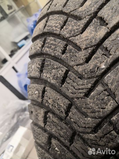 Michelin X-Ice North 235/55 R17 103T