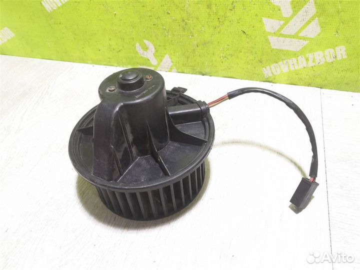 Моторчик печки Ауди 80 90 Б3