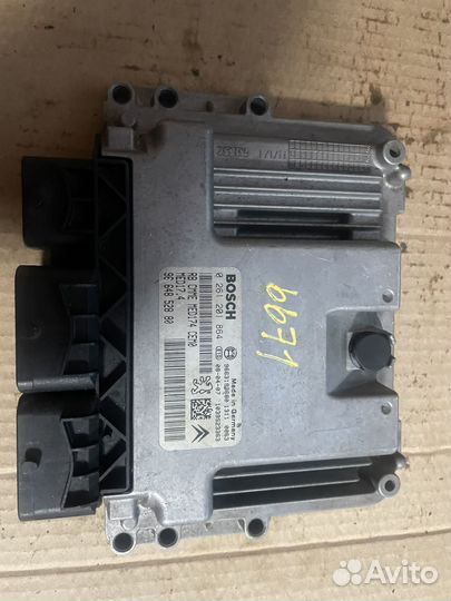 Электронный блок управления двигателем