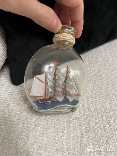Корабль в бутылке