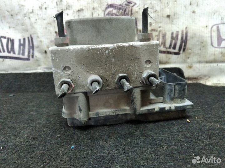 Блок abs Renault Duster K4M606 2013