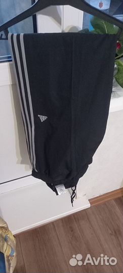 Спортивный костюм adidas