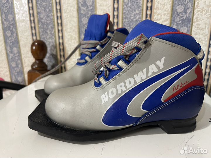 Лыжные ботинки nordway 32