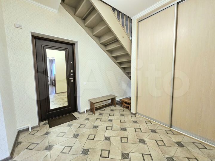 Дом 155,5 м² на участке 9,5 сот.