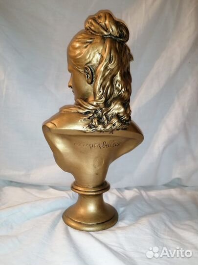 Бюст французской актрисы Софи Круазетт