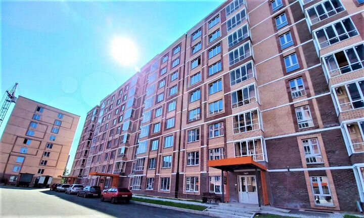 1-к. квартира, 42 м², 9/9 эт.