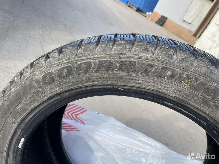 Goodride SW 618 245/45 R18