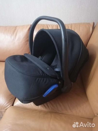 Автолюлька Anеx 0+ c адаптерами для коляски