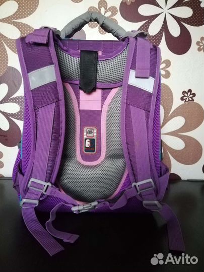 Школьный рюкзак