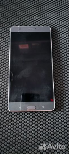 Asus ZenFone 3 Ultra ZU680KL, 3/64 ГБ