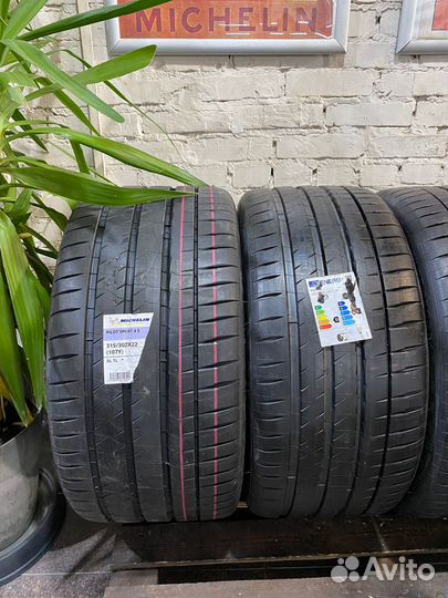 Michelin Pilot Sport 4 S 315/30 R22 и 295/35 R21 108Y