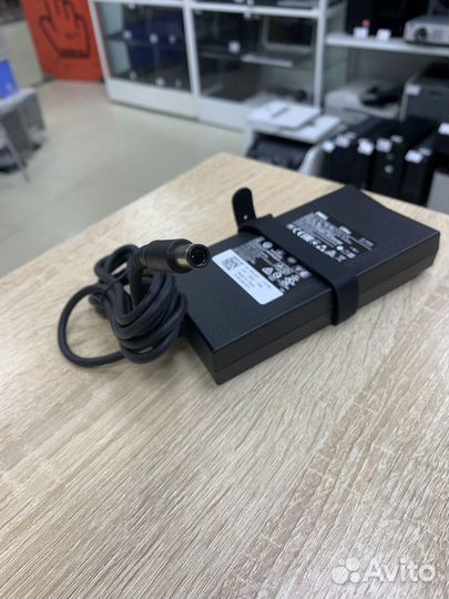 Блок питания Dell 130W LA130PM121