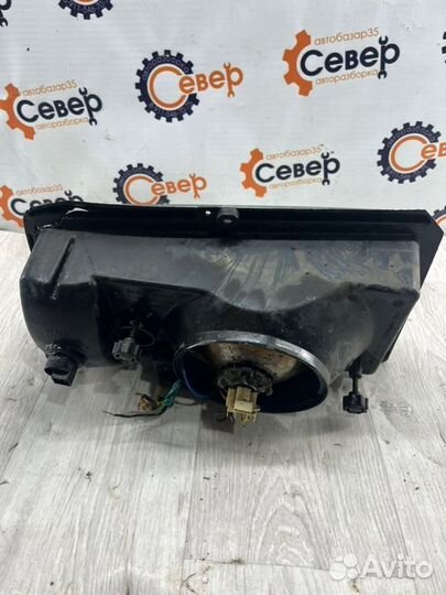 Фара передняя левая Ваз 2107 2005