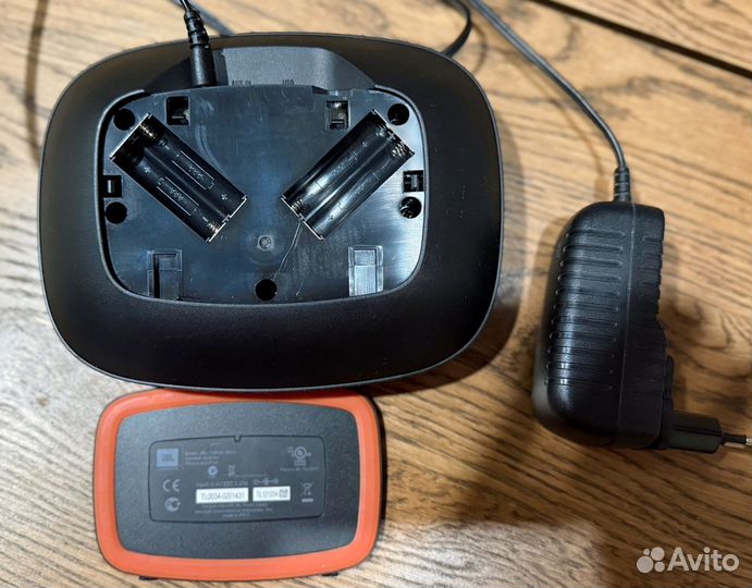 Портативная AC JBL OnBeat Micro Black