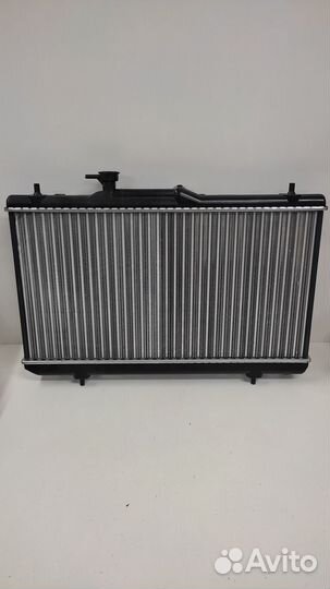 Радиатор охлаждения двигателя Hyundai Accent