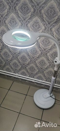 Лампа кольцевая, лампа-лупа