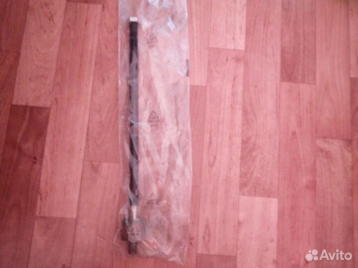 Тяга рулевая, передняя левая на пасат б3