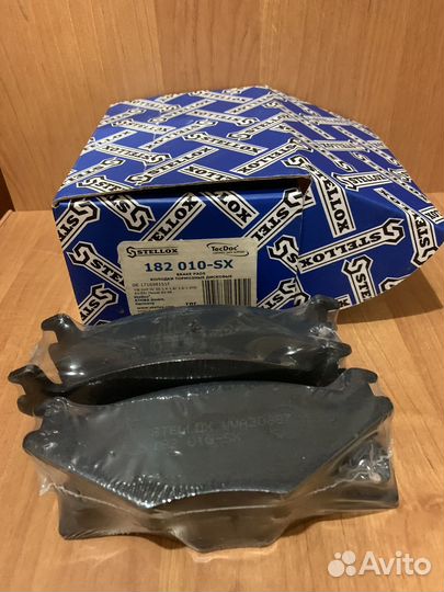 Колодки тормозные передние Stellox 182010-SX