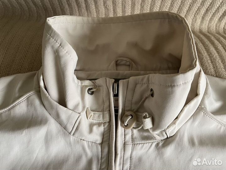 Куртка демисезонная легкая с капюшоном размер XXL