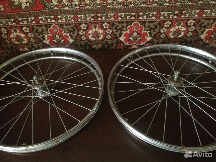 Инвалидное колёса для коляски