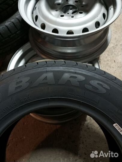 Bars UZ200 175/70 R13 82T