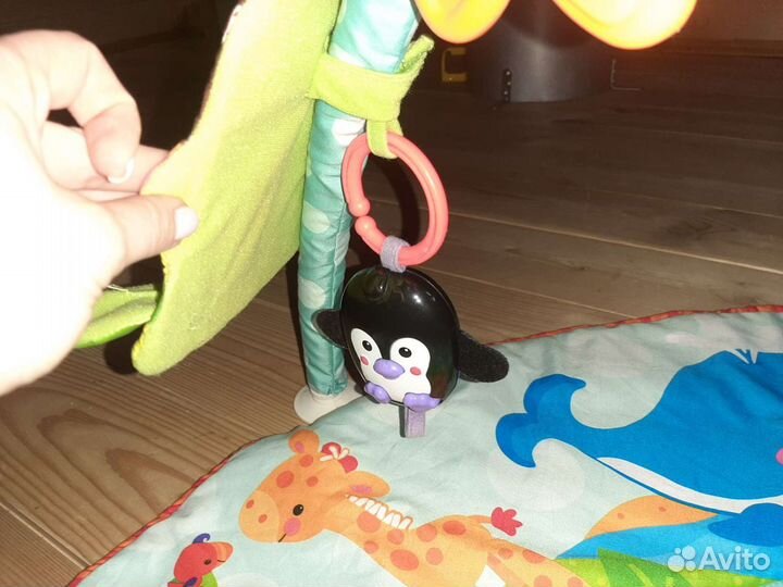 Детский развивающийся коврик