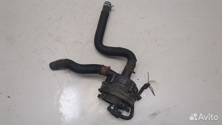 Насос водяной Chevrolet Volt, 2017