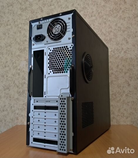 Корпуса ATX MidiTower с бп 430/450W и USB 3.0