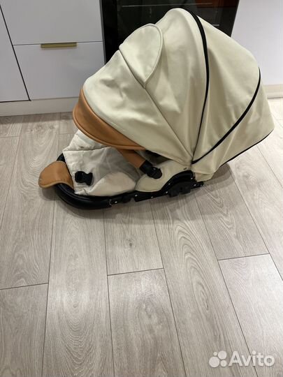 Коляска 2 в 1 Tutek