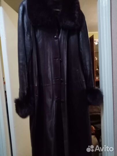 Кожаный плащ