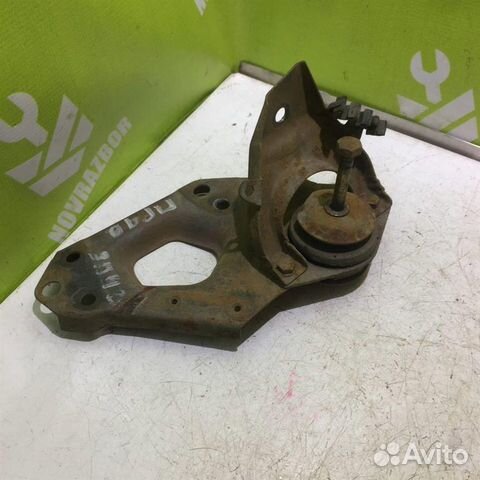 Опора двигателя правая Фиат Пунто 176