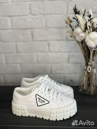 Кеды Prada в наличии