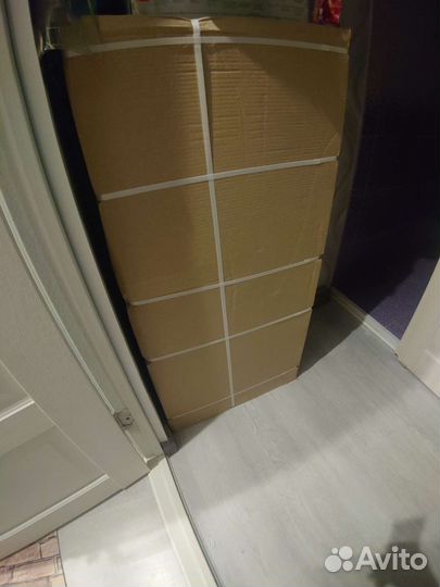 Обувница новая белого цвета