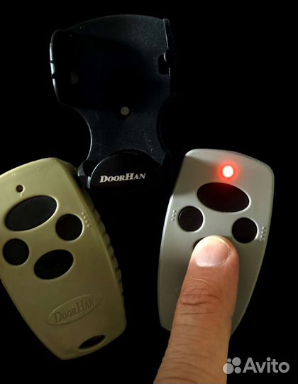 Универсальный Брелок пульт от ворот DoorHan 433mhz
