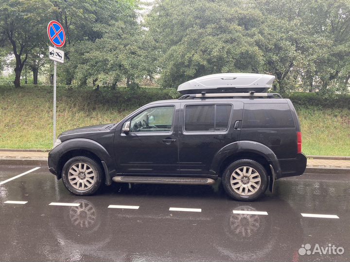 Nissan Pathfinder 2.5 AT, 2011, 208 500 км