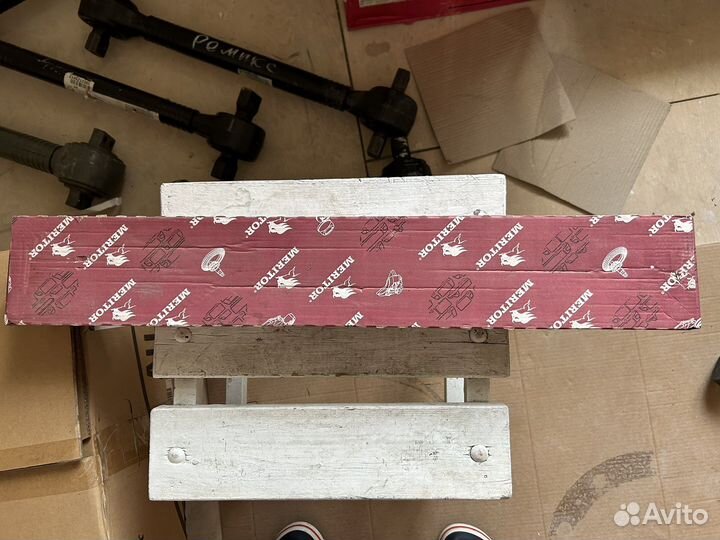 Вал тормоз.meritor левый L590мм Fruehauf SN420