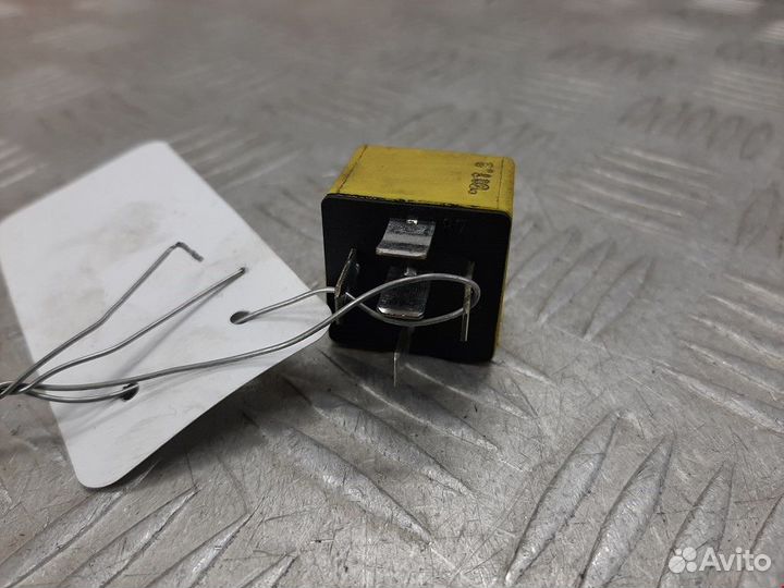 Реле (прочие) Renault Laguna рест. 1999 7700844253