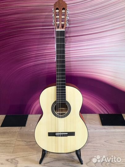 Классическая гитара Parkwood PC90