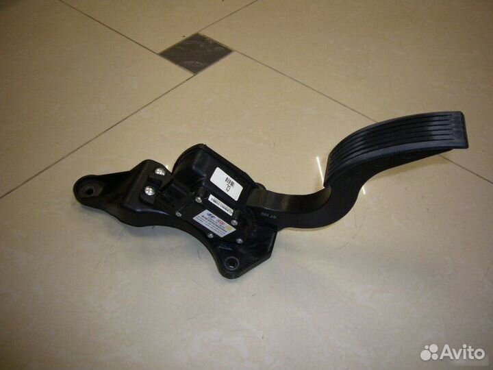 Педаль газа электронная Hyundai Santa Fe 2 CM G6EA